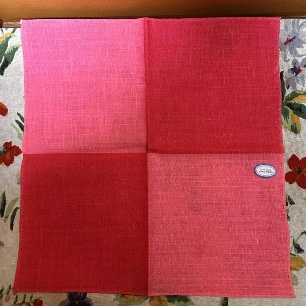 NEW Vintage Red Pink Irish Linen Blend Napkins 4ct Ireland 16x16 Summer Picnic